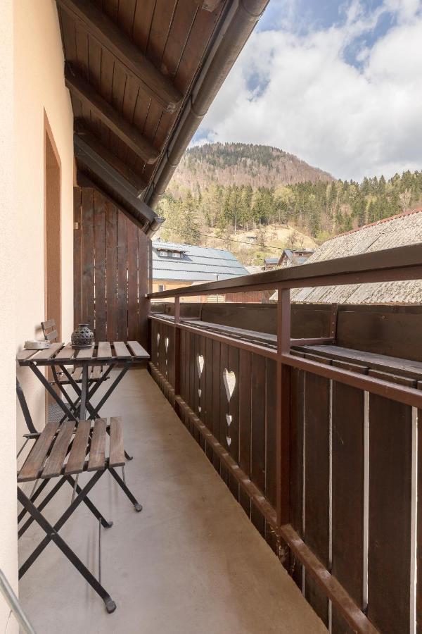 Hostel Mama Minka Bohinj ภายนอก รูปภาพ