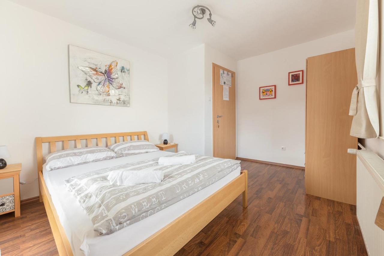 Hostel Mama Minka Bohinj ภายนอก รูปภาพ