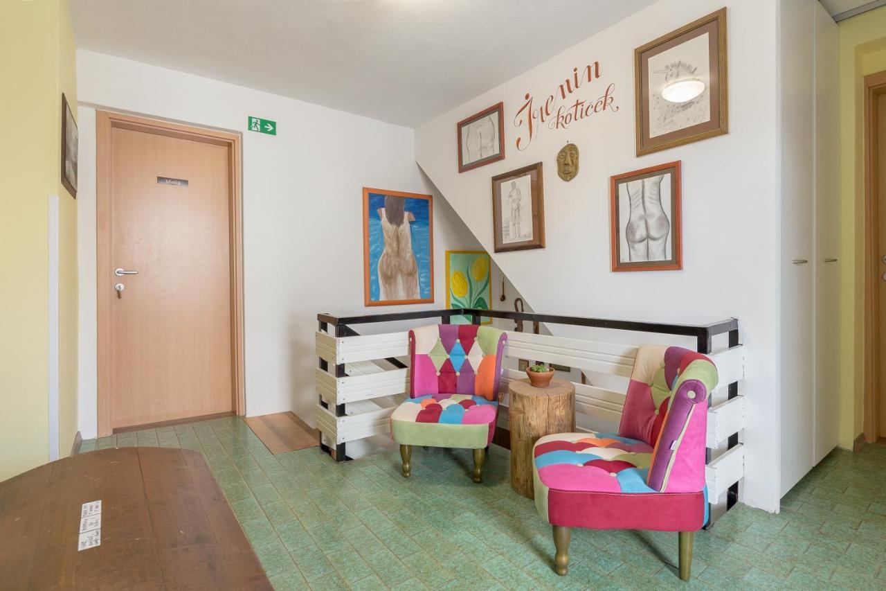 Hostel Mama Minka Bohinj ภายนอก รูปภาพ